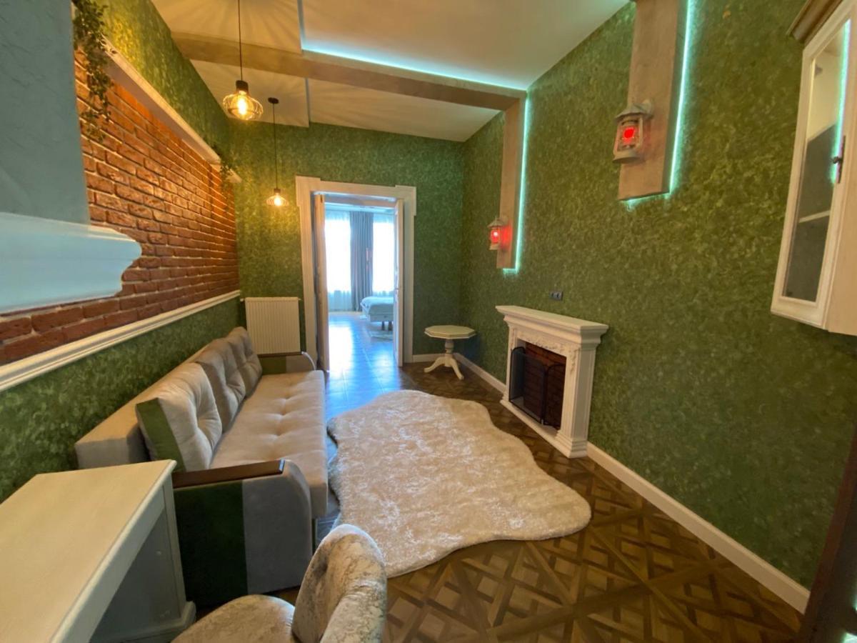 Apartment On Balabana Street Lviv Bagian luar foto
