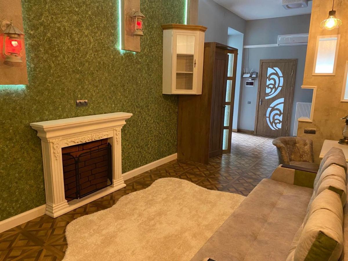 Apartment On Balabana Street Lviv Bagian luar foto